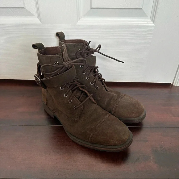 Size 7.5 Mens Banana  Republic Leather Layton Buckle Boot - Picture 4 of 8